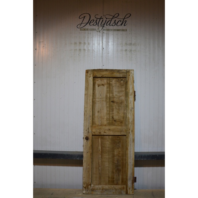Oude geloogde deur 