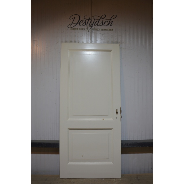 Oude tweevaks paneeldeur 