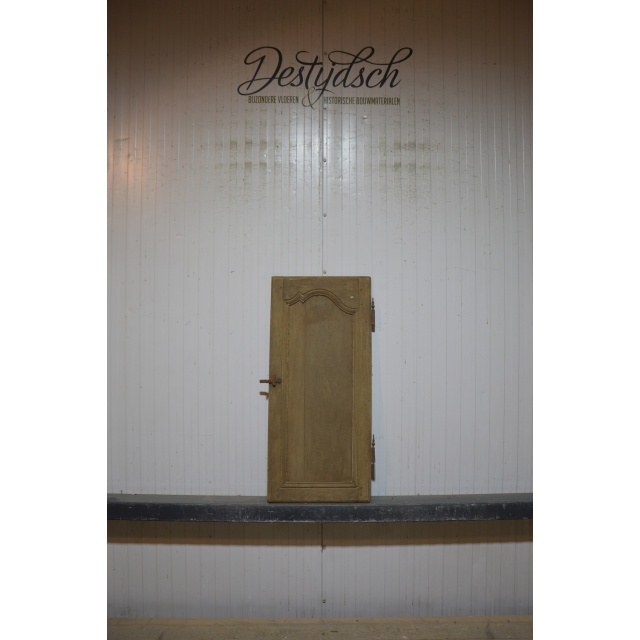 Oud geloogd eiken luik 