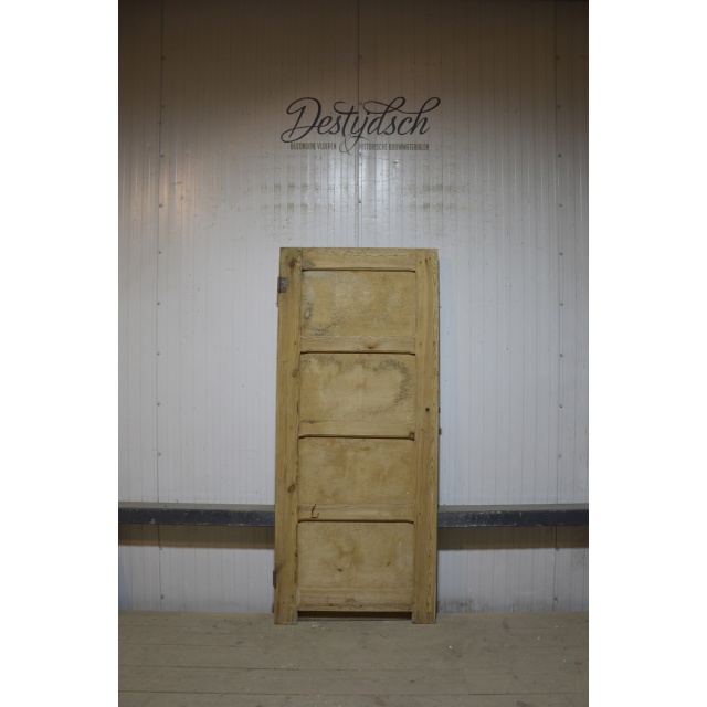 Oude geloogde deur 