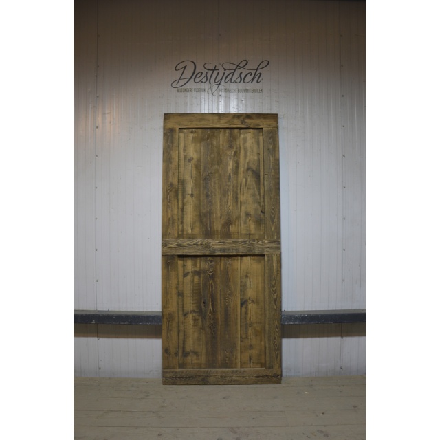 Loftdeur van oud hout 