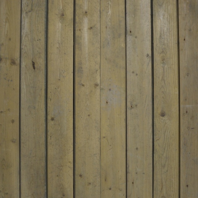 oude geïmpregneerde grenen planken 