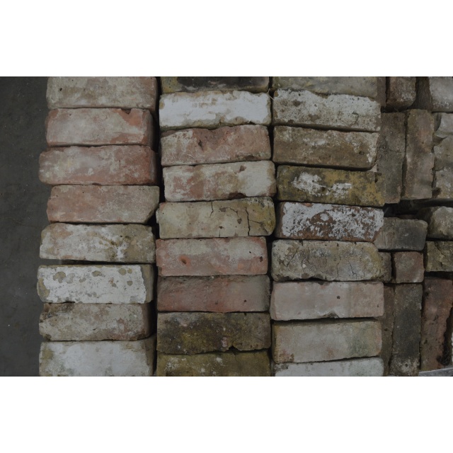 Oude gebikte Brugse moef