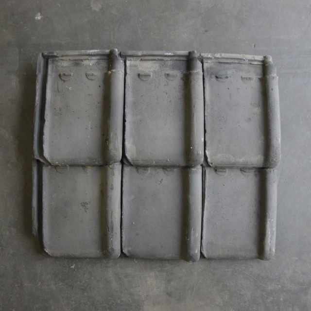 Tuile du Nord met ronde wel