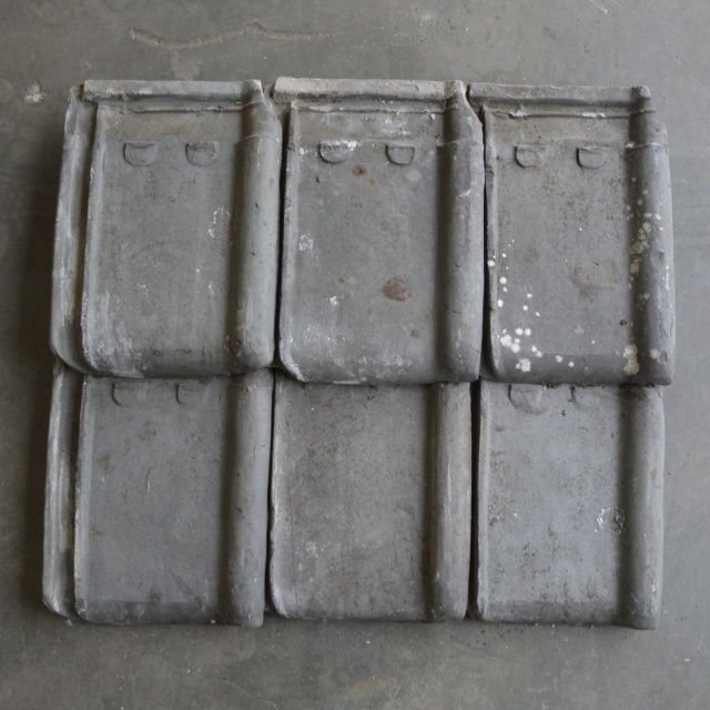 Tuile du Nord met ronde wel