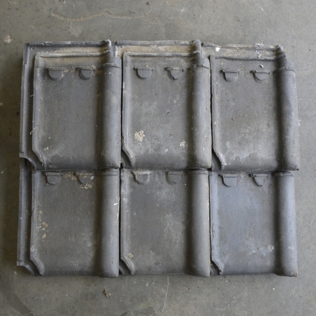 Tuile du Nord met ronde wel