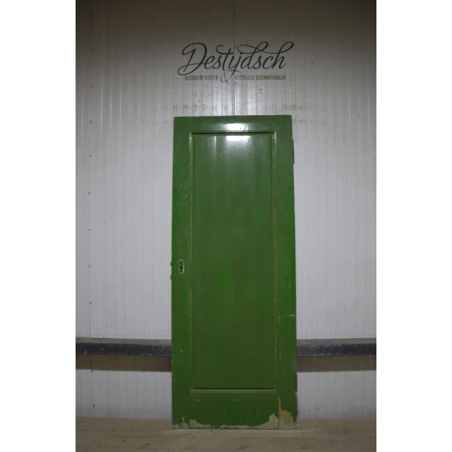 Oude paneeldeur met 1 vak 