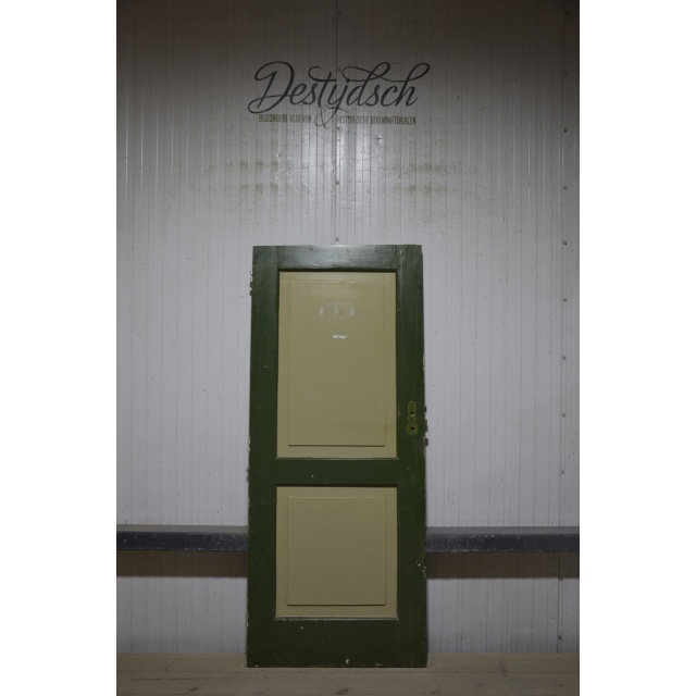 Oude tweevaks paneeldeur 