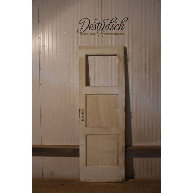 Oude drievaks paneeldeur
